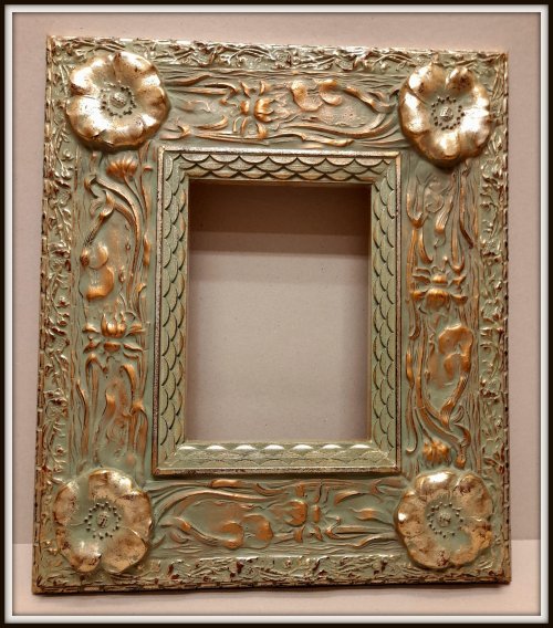 023.2023 Rama secesyjna. In 16,5 x 23 cm , Out 42,5 x 49,5 cm